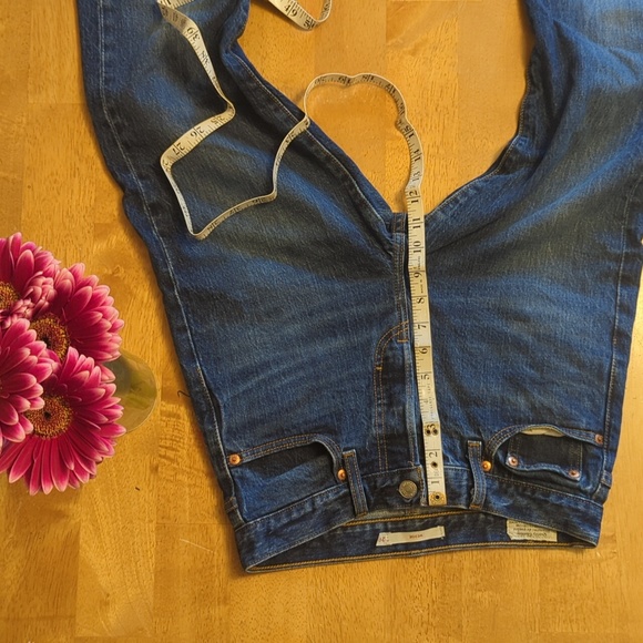 LEVI'S Wedgie Icon Fit Jeans-26 - Picture 10 of 16